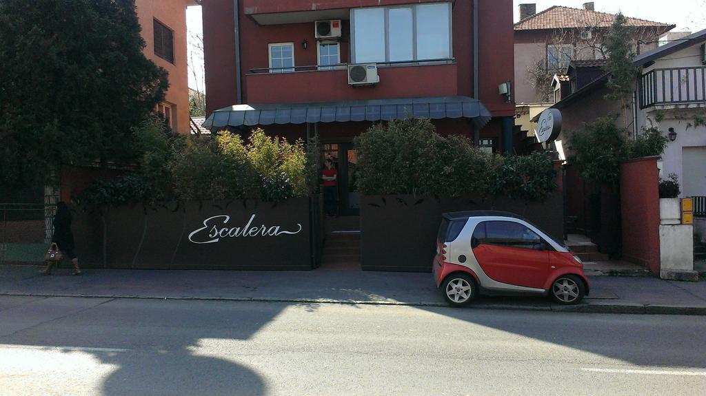 Apartment Akacija Gardens Belgrad Exterior foto